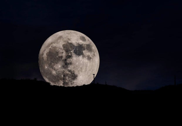 2024 Full Moon calendar: Dates, times, types, and names