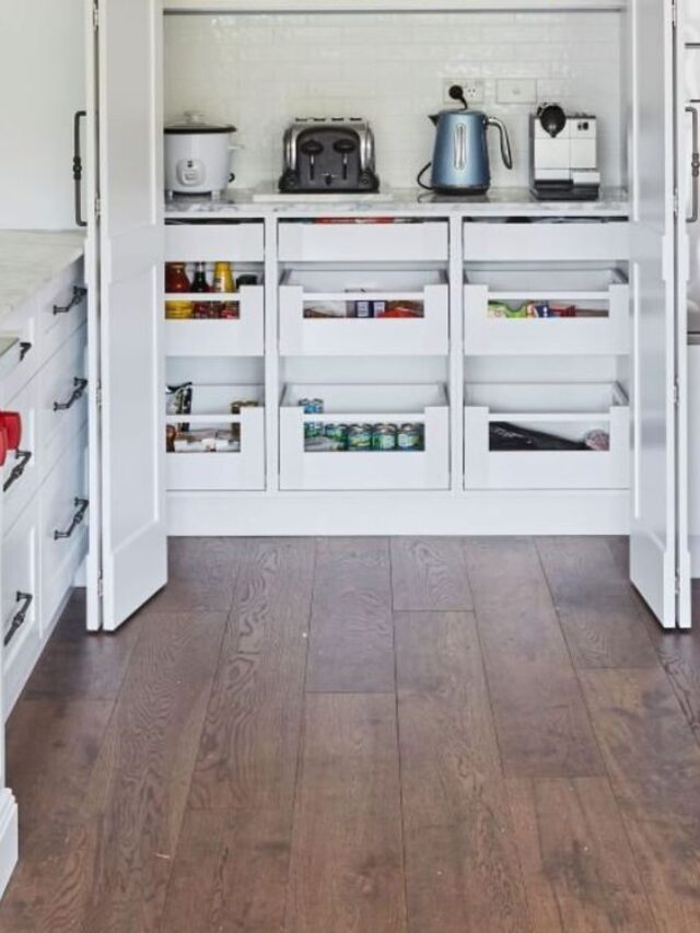 10 Smart Kitchen Cabinet Hacks for a Tidy Space