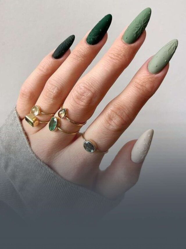 9 Winter Nail Trends That Are Lighting Up Social Media (1)