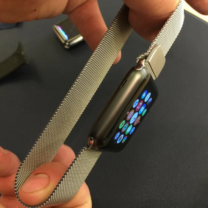 Milanese Loop Apple Watch Band 4