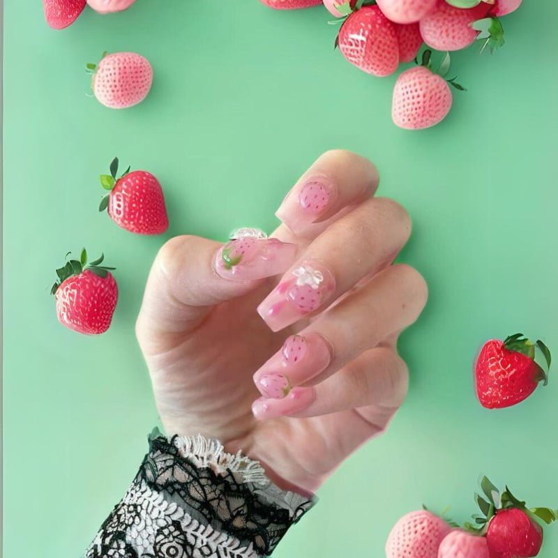 3D Strawberry Press-On Nails