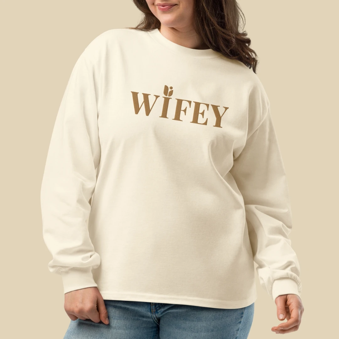 Wifey Statement Sweatshirt – Champagne